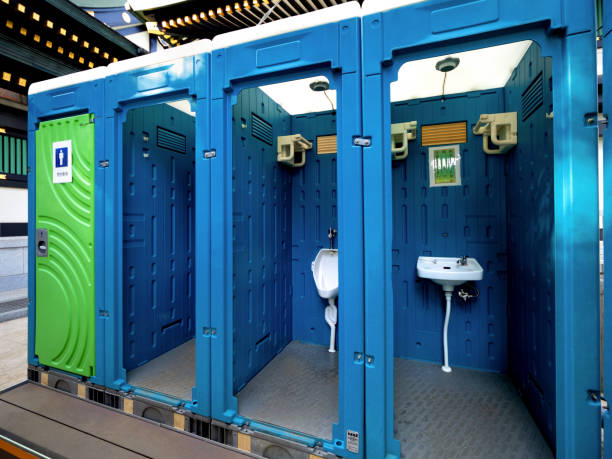 Best Portable restroom trailer rental  in Kure Beach, NC